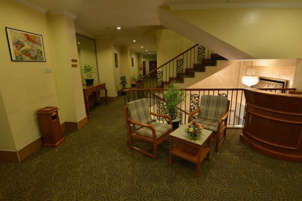 Grand Palace Hotel Rangoon Eksteriør billede