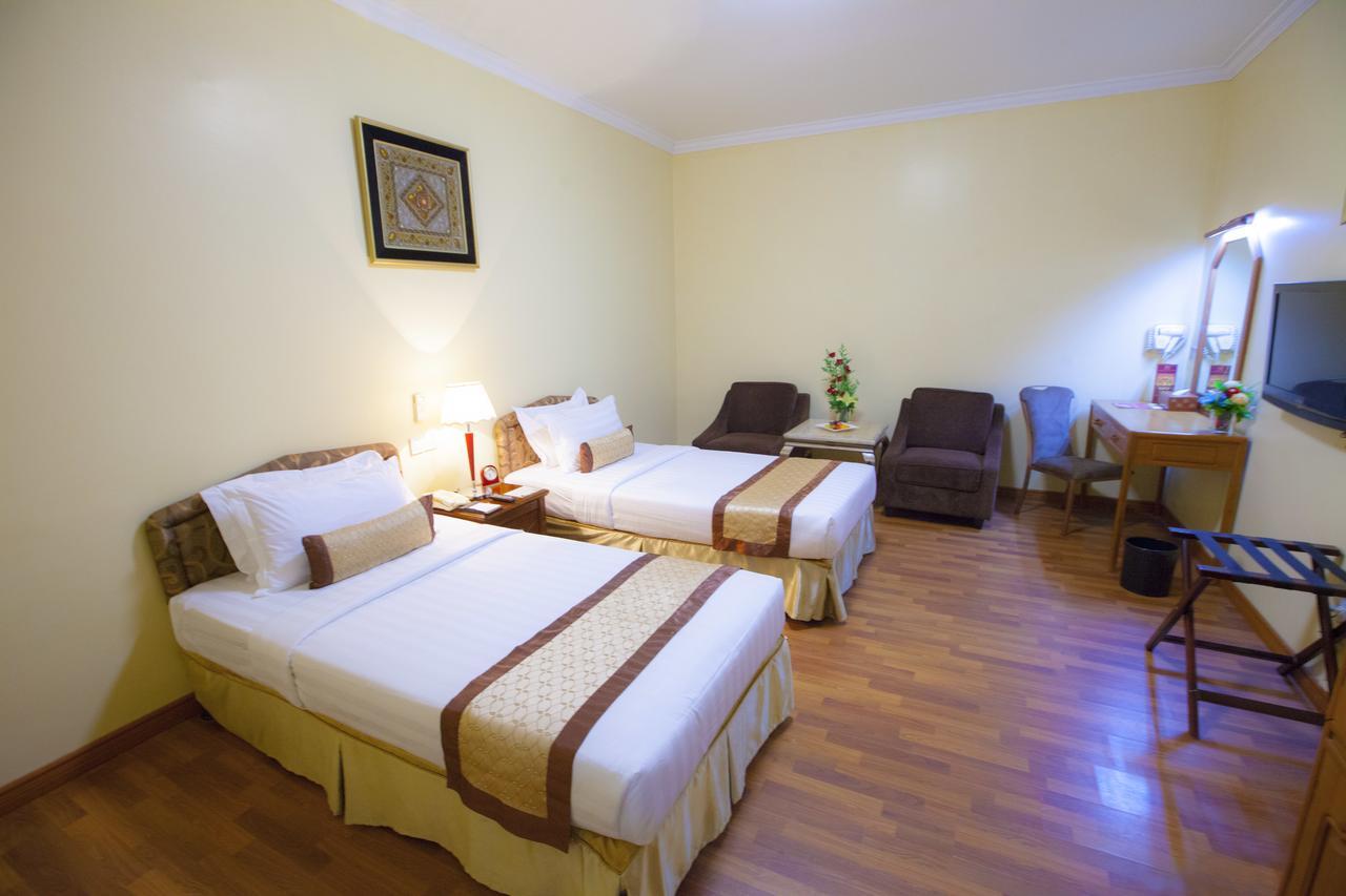 Grand Palace Hotel Rangoon Eksteriør billede