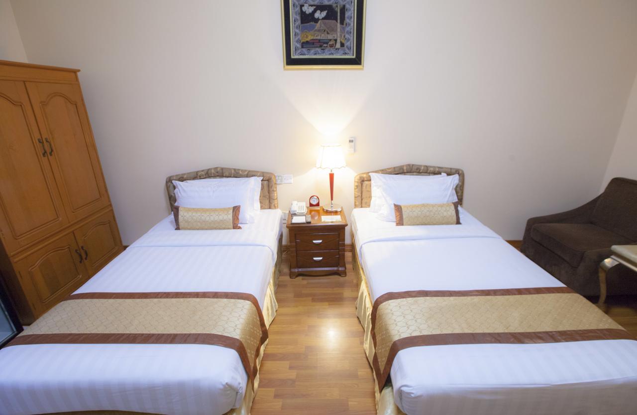 Grand Palace Hotel Rangoon Eksteriør billede